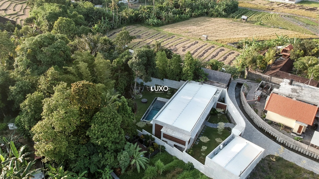 4 Bedrooms Villa in Pererenan