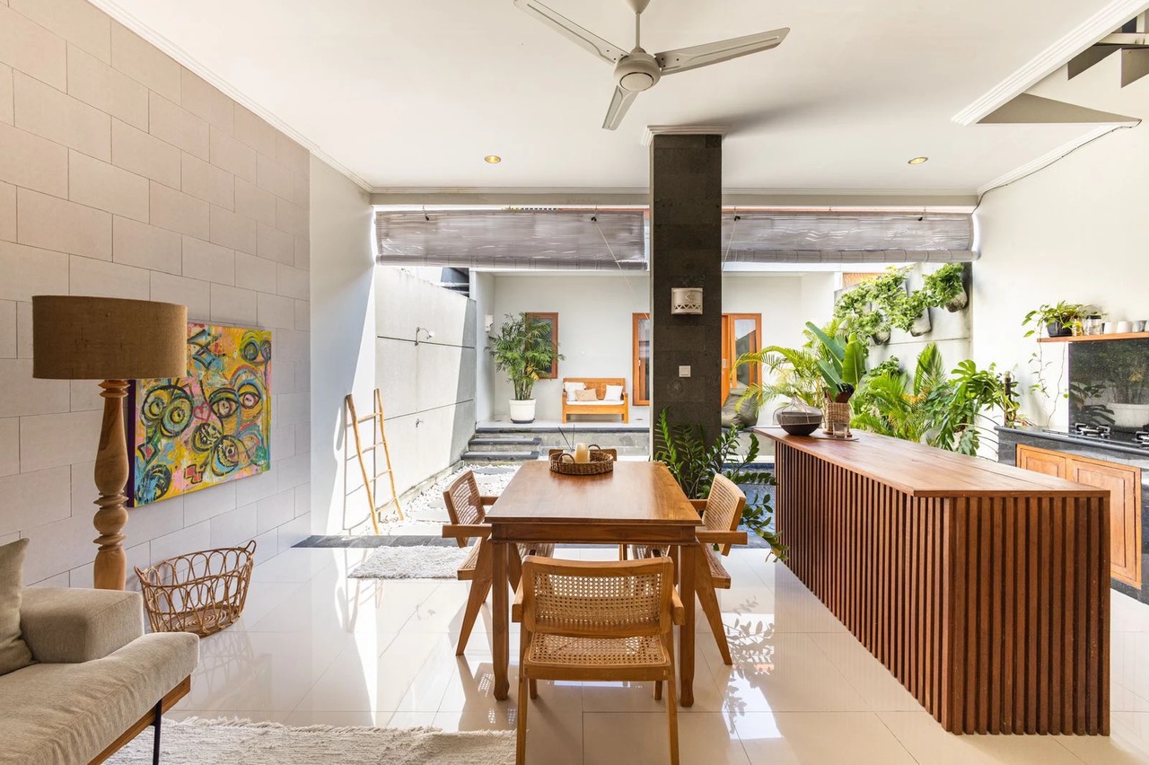 2br villa for Rent annually in Canggu