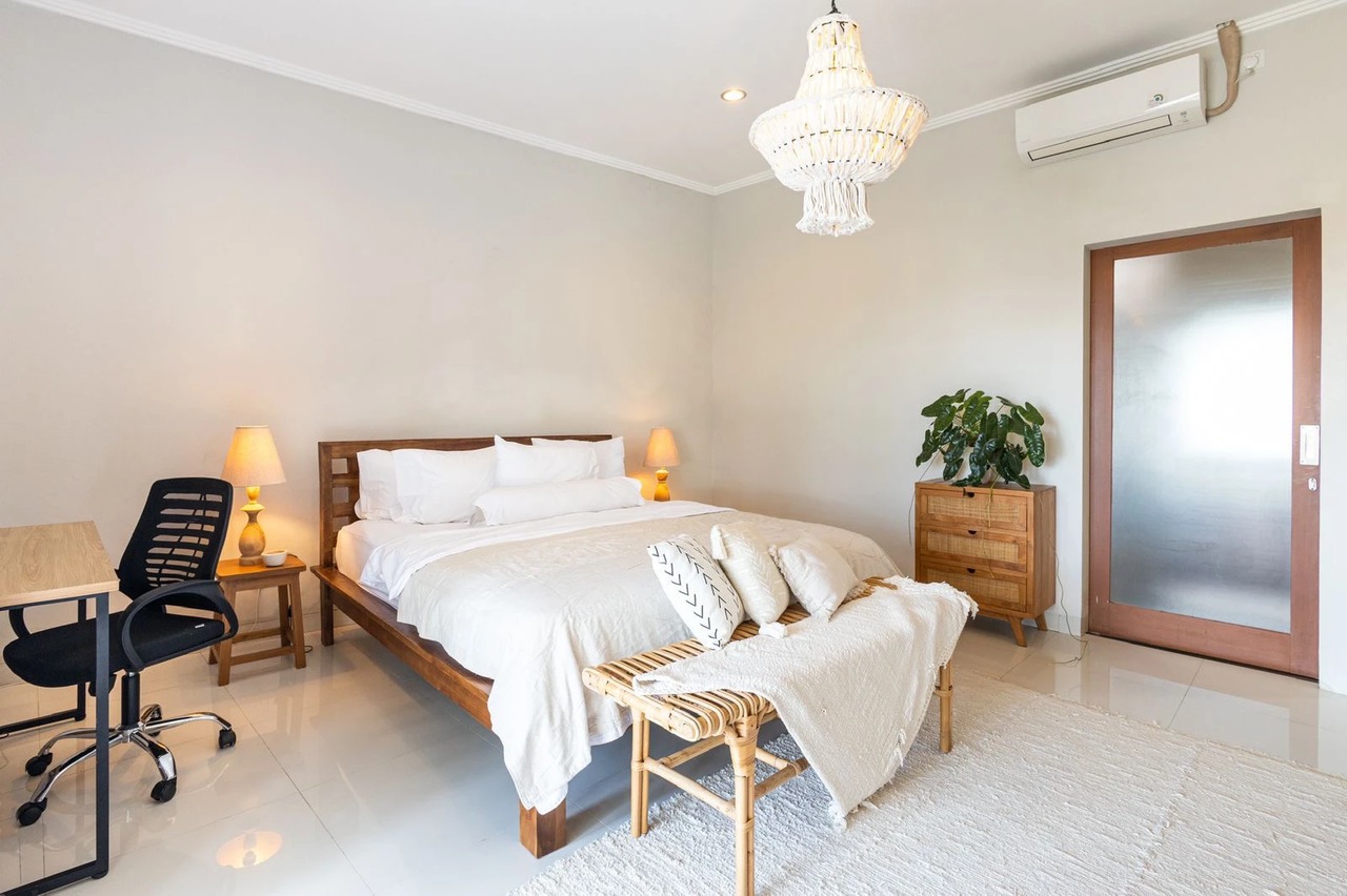 2br villa for Rent annually in Canggu