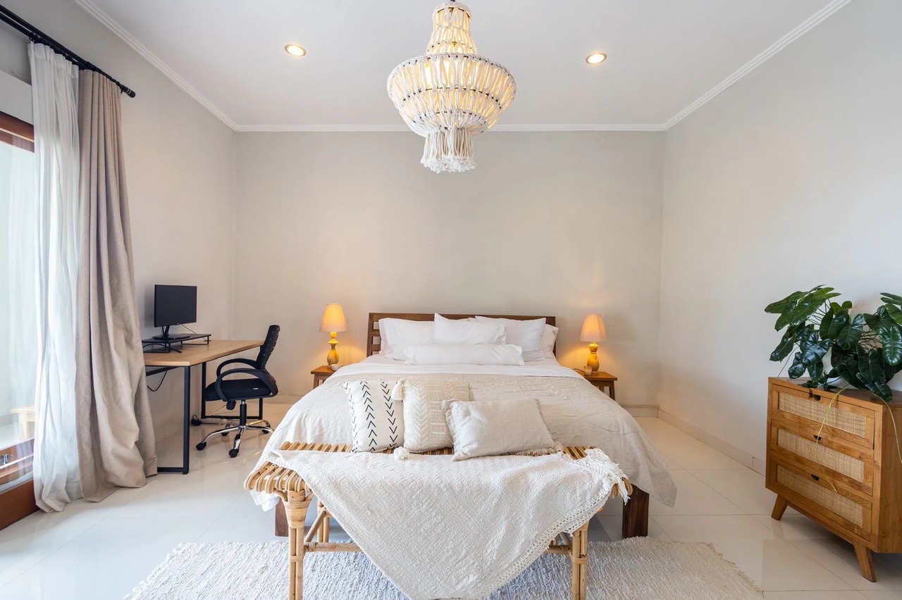 2br villa for Rent annually in Canggu