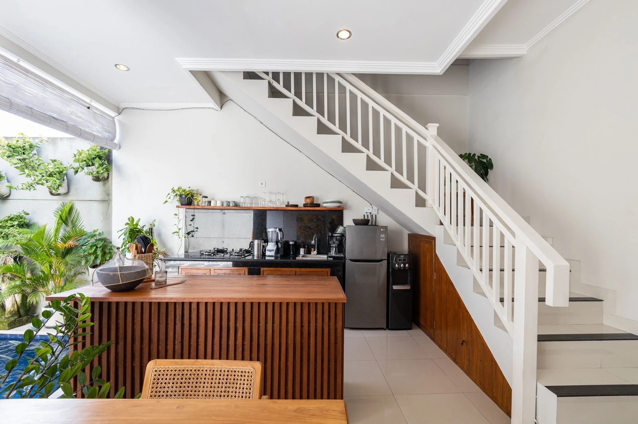2br villa for Rent annually in Canggu