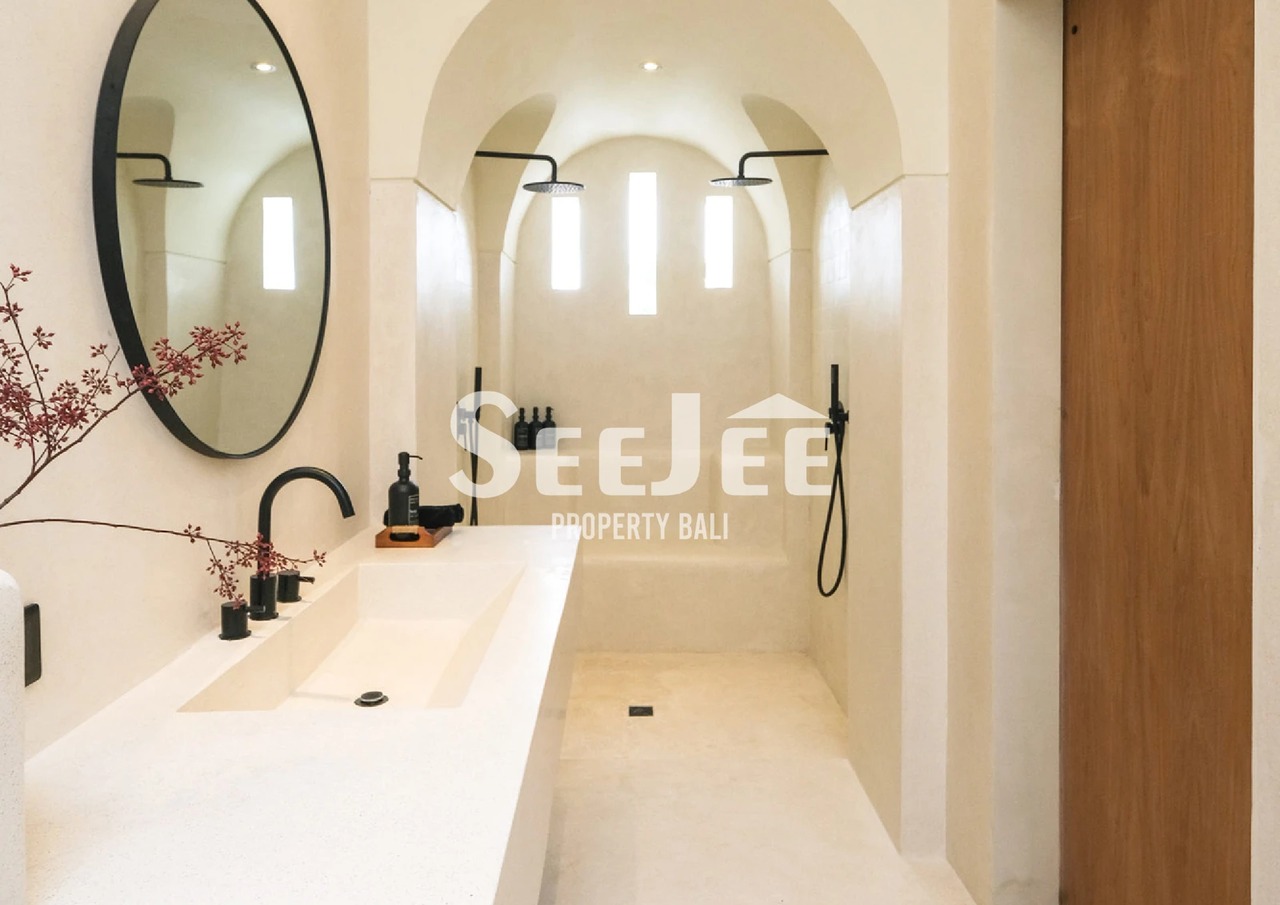 MEDITERRANEAN VILLA FOR SALE IN CANGGU