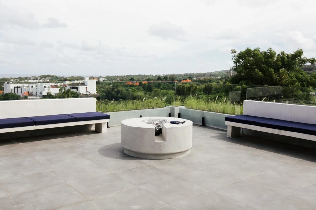Casa Loma – 3BR Modern Tropical Villa