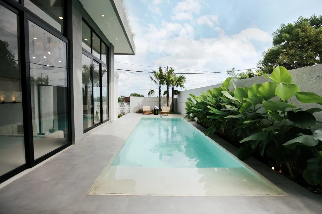 Casa Loma – 3BR Modern Tropical Villa