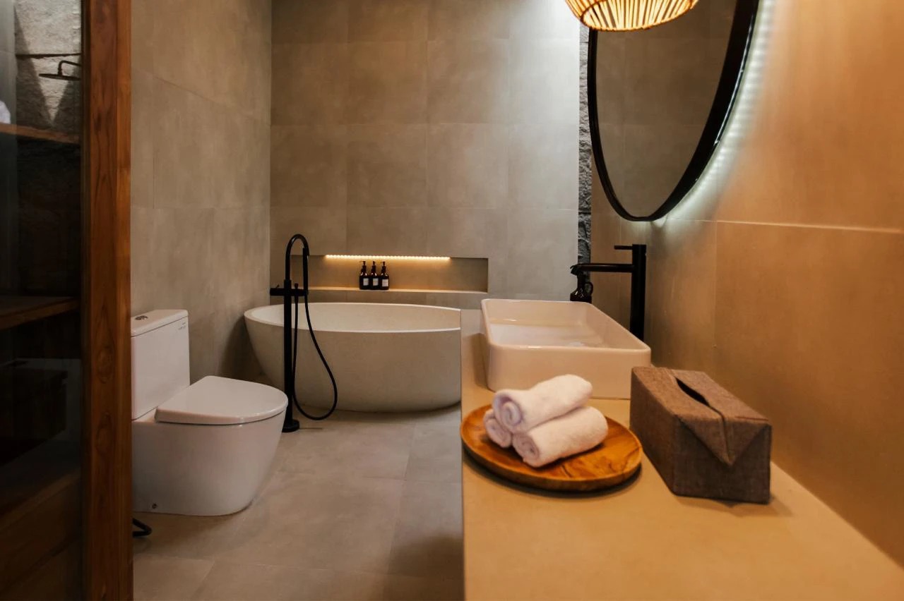 Casa Loma – 3BR Modern Tropical Villa
