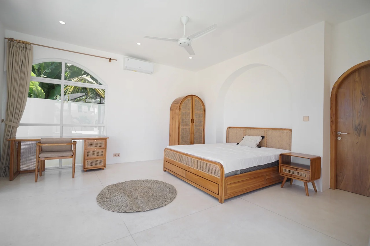 Mediterranean 2BR Oasis w/ Rooftop Views