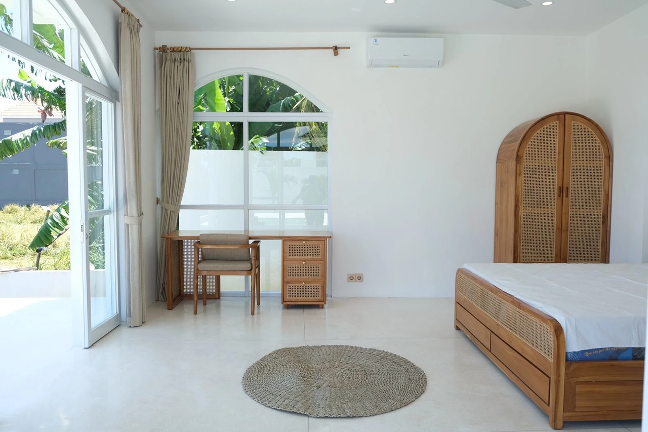 Mediterranean 2BR Oasis w/ Rooftop Views