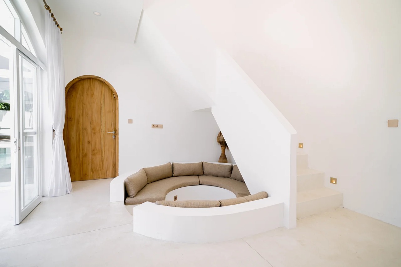 Mediterranean 2BR Oasis w/ Rooftop Views
