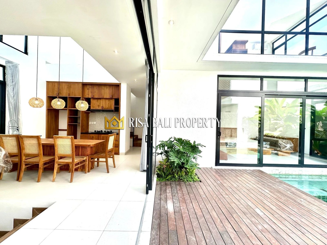 CHARMING 3-BEDROOMS VILLA IN KEDUNGGU