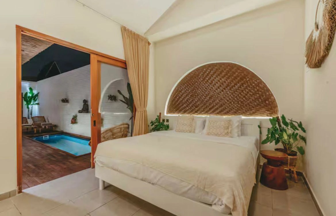 Turnkey 2BR Villa|Next to Omni|High Rent