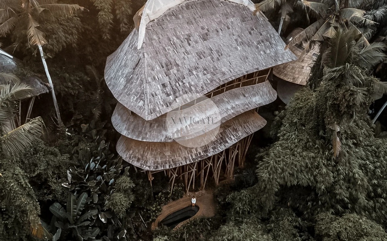 Villa Daun | 3-Br Bamboo River Sibang