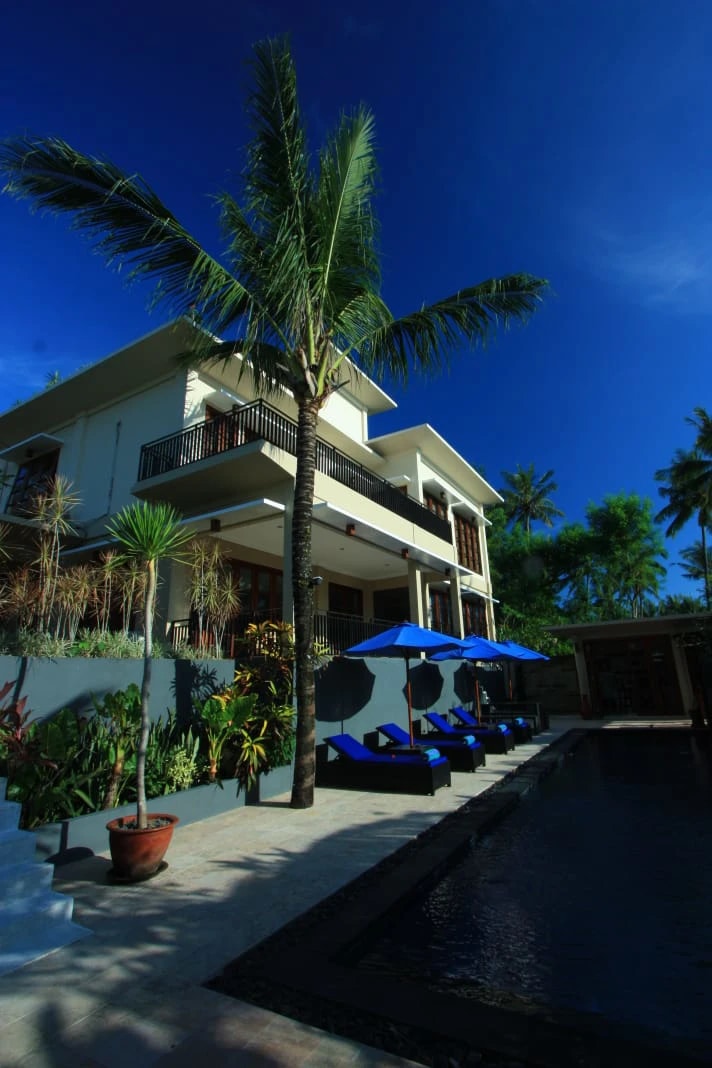 🌴 MELASA HOUSE LOMBOK (10LB1)