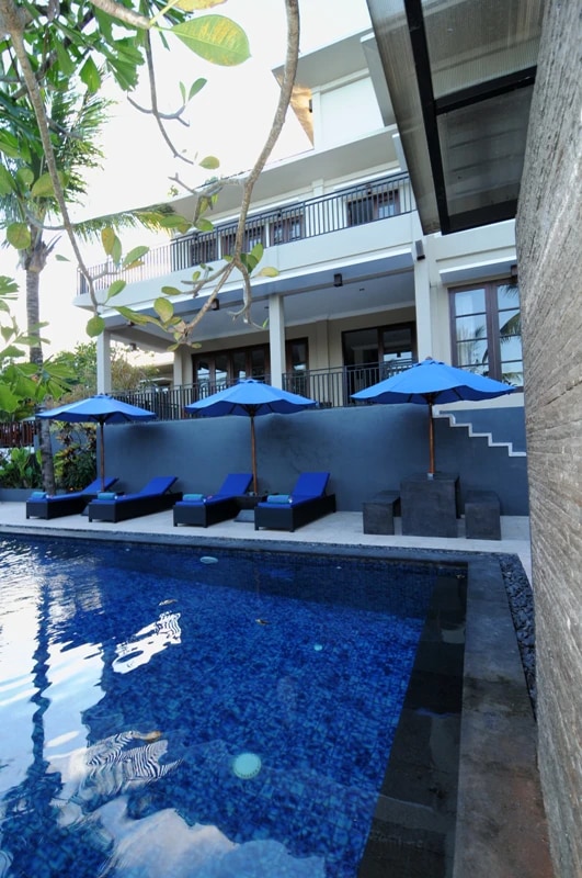 🌴 MELASA HOUSE LOMBOK (10LB1)