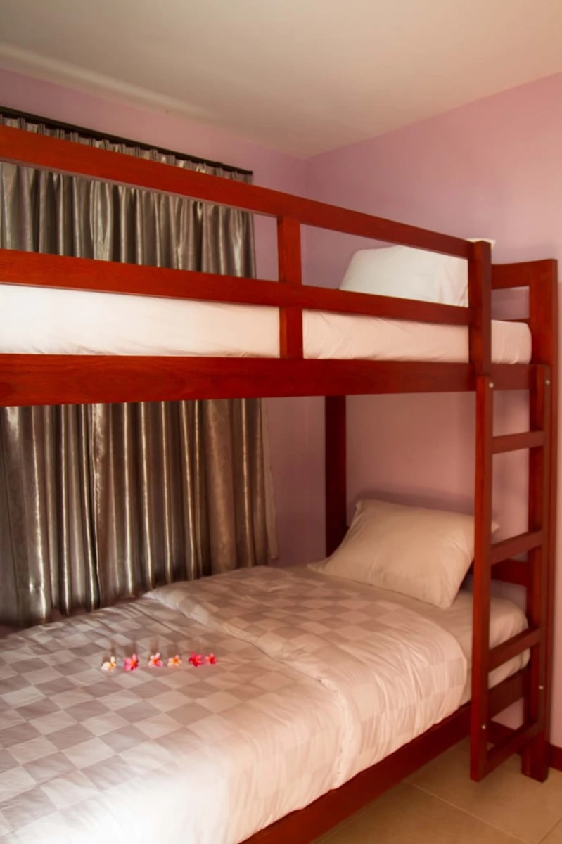 🌴 MELASA HOUSE LOMBOK (10LB1)
