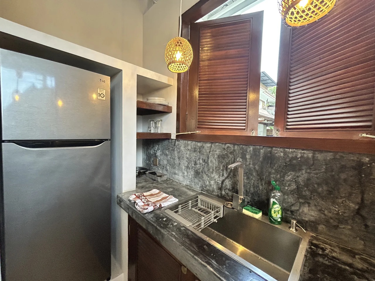 Minimalist Studio Apartment w/ Pool