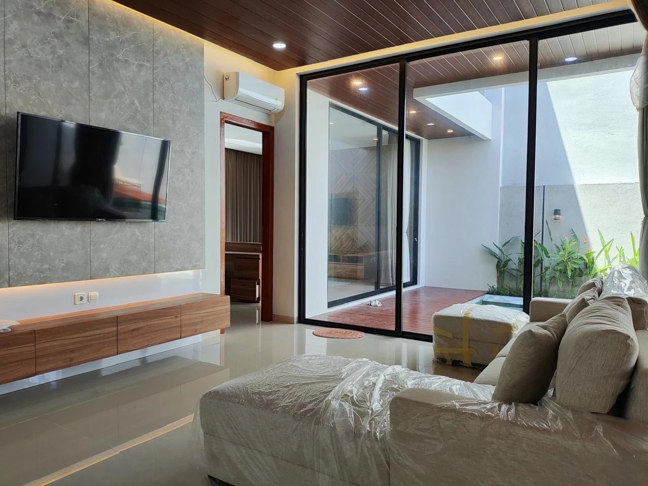 Modern design villa for Rent annually