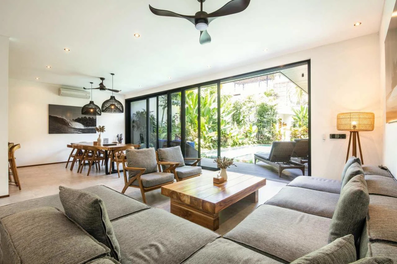 4 Bedrooms Villa in Pererenan