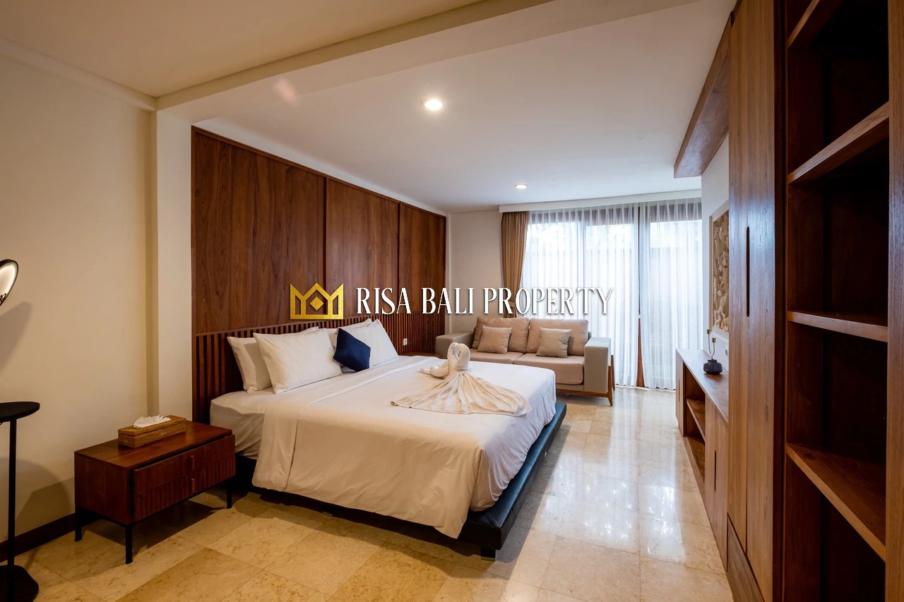 FOR SALE – 6-Bedrooms Luxury Villa in Be