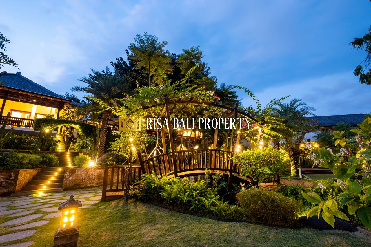 FOR SALE – 6-Bedrooms Luxury Villa in Be
