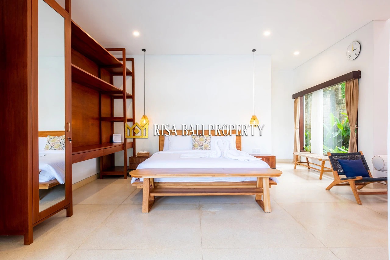 FOR SALE – 6-Bedrooms Luxury Villa in Be