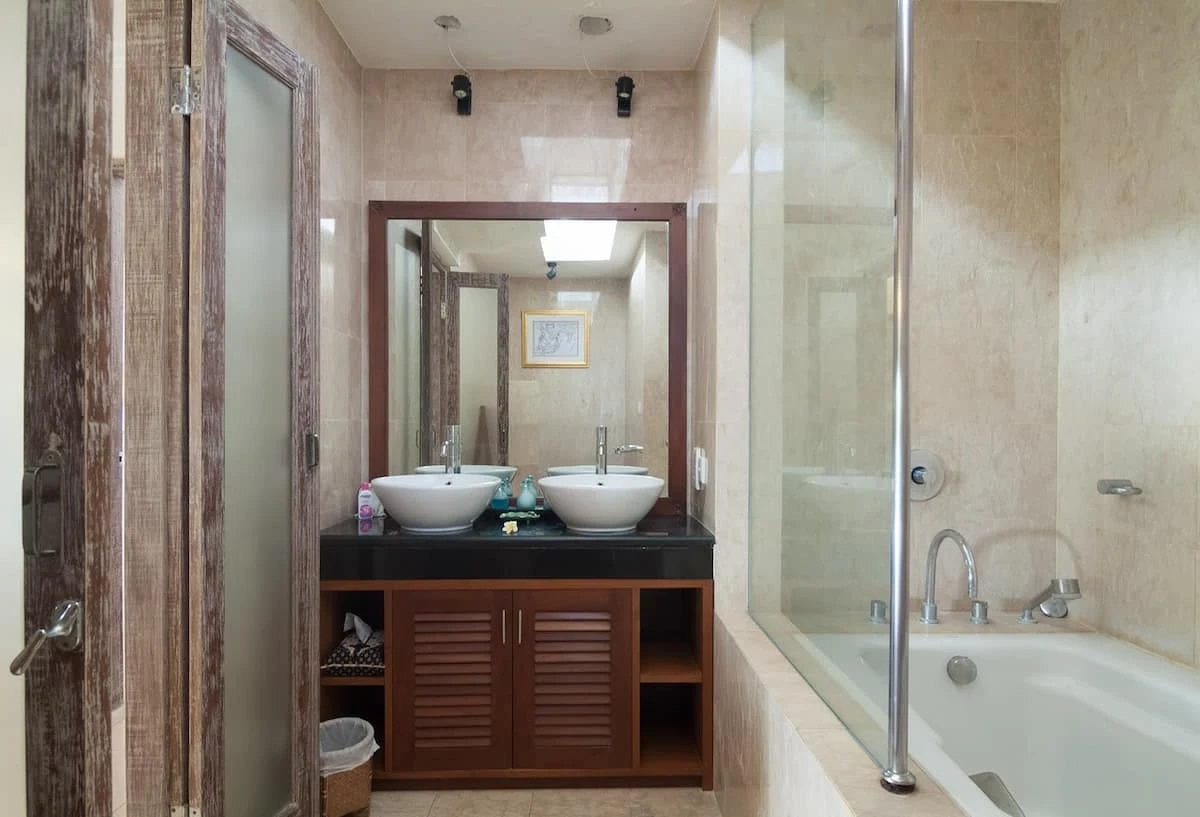 DO 07 - VILLA FOR SALE IN CANGGU BALI