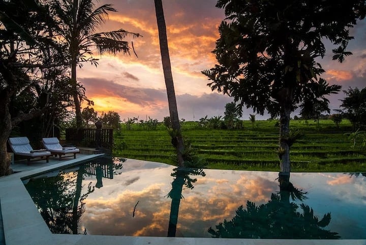 DO 07 - VILLA FOR SALE IN CANGGU BALI