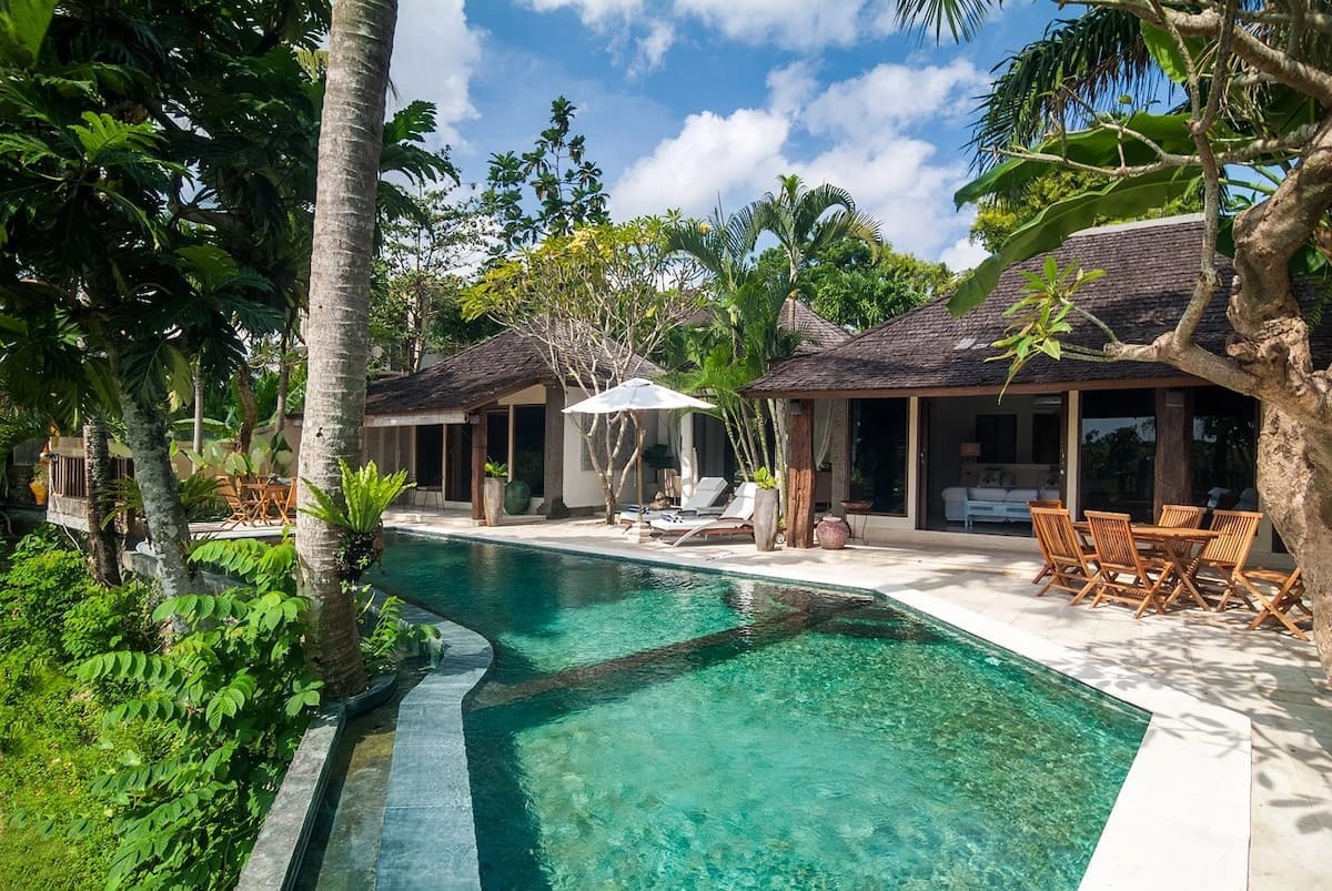 DO 07 - VILLA FOR SALE IN CANGGU BALI