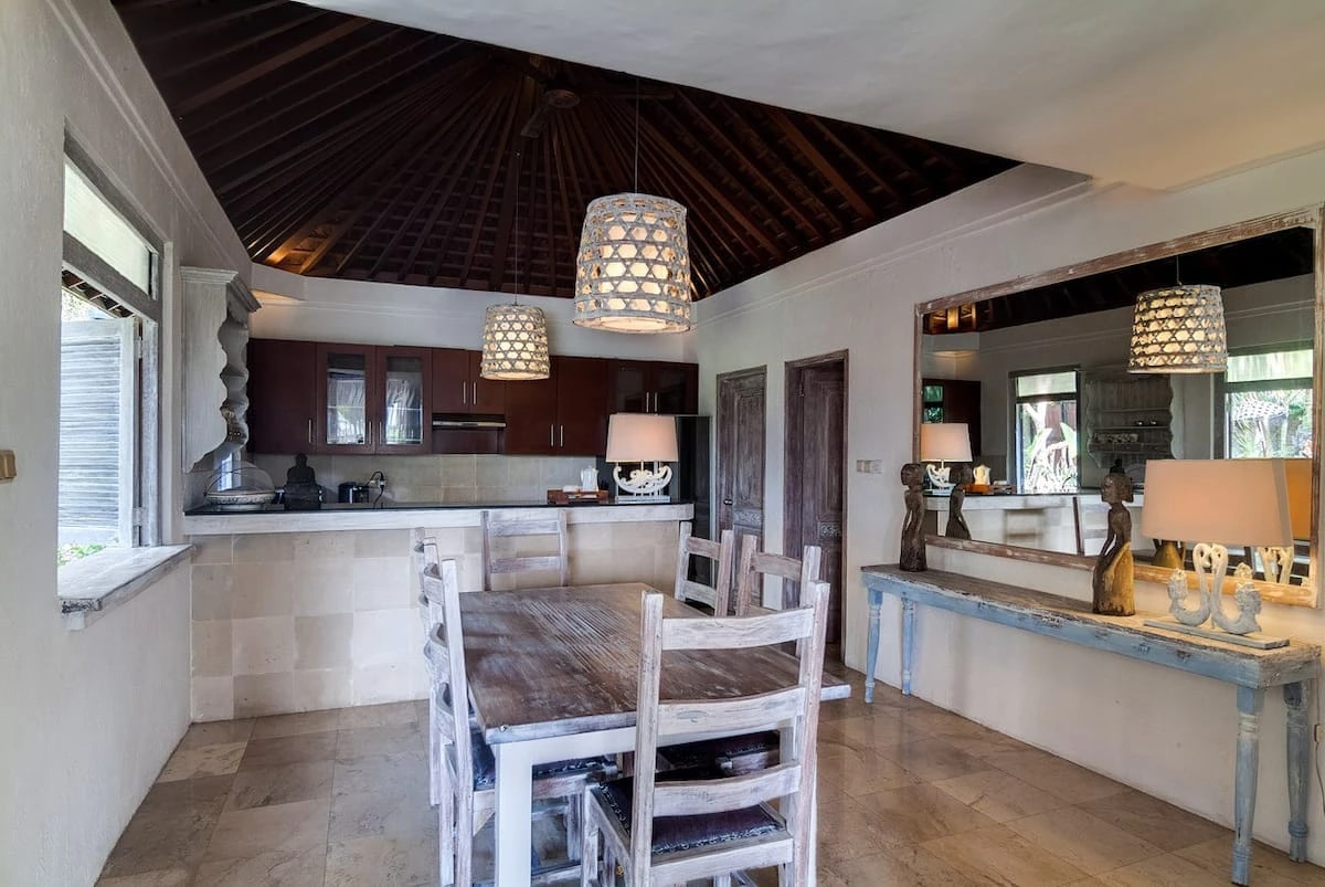 DO 07 - VILLA FOR SALE IN CANGGU BALI