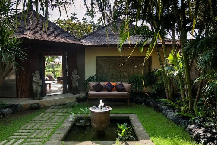 DO 07 - VILLA FOR SALE IN CANGGU BALI