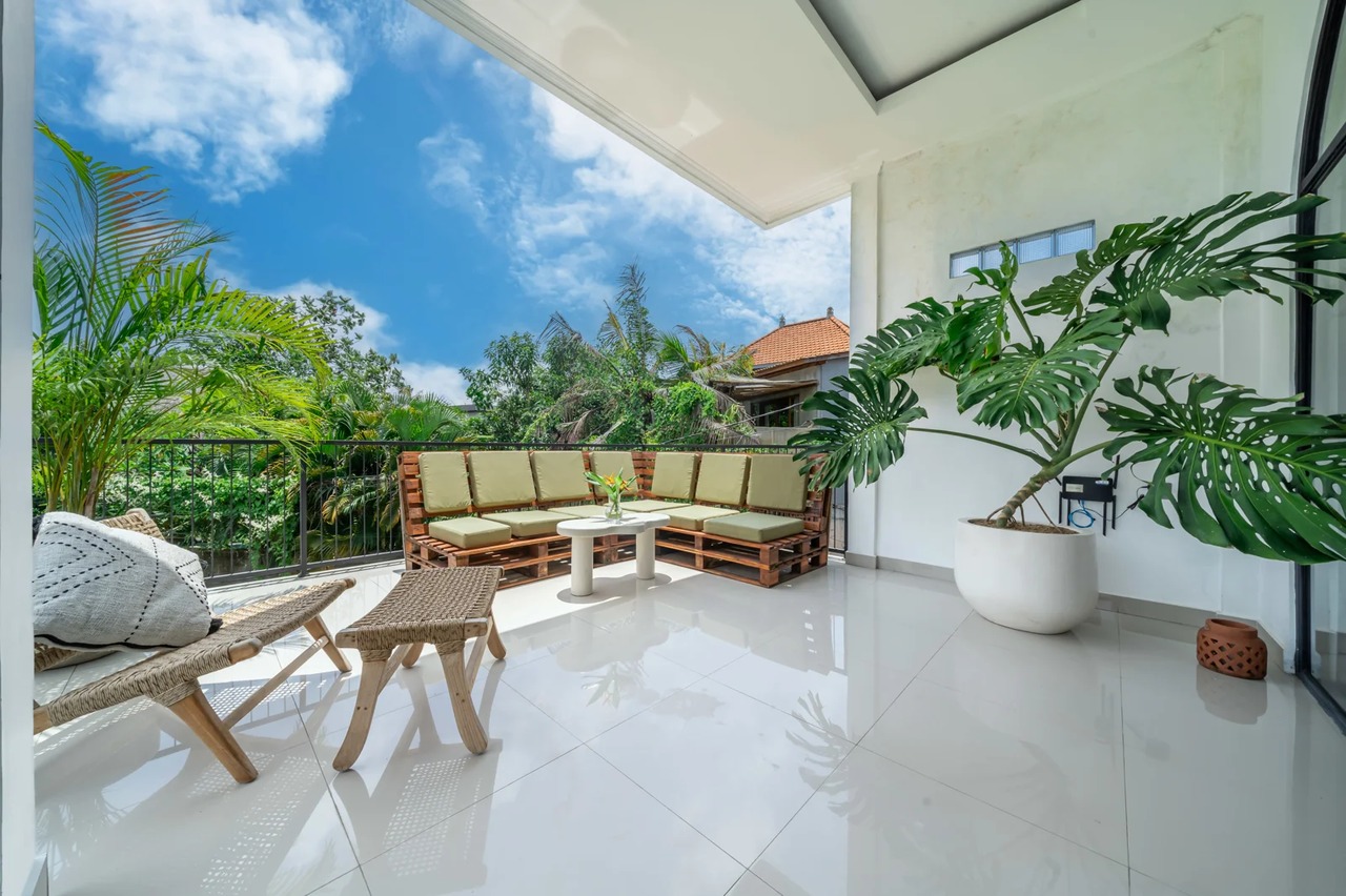 2PR7 | 2BR Villa Luna