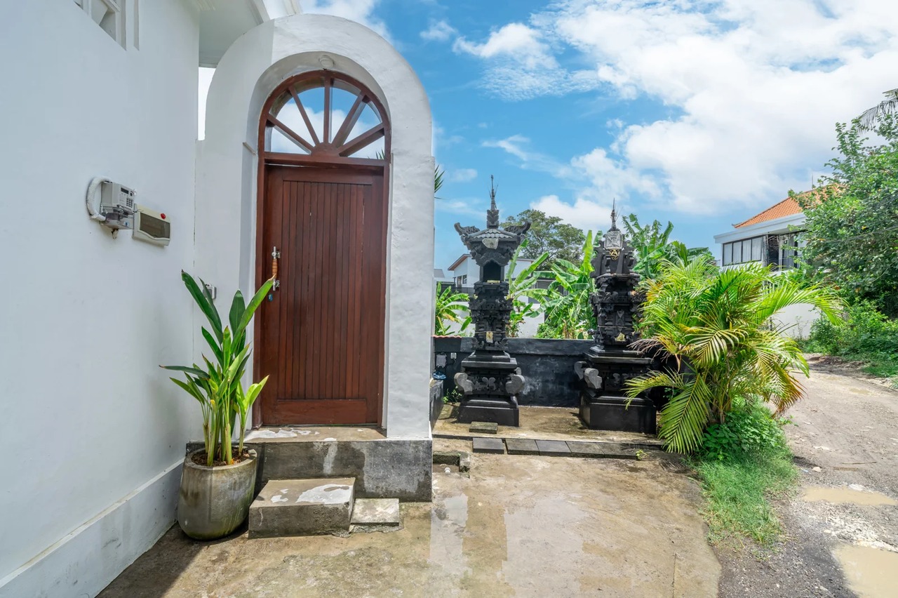 2PR7 | 2BR Villa Luna