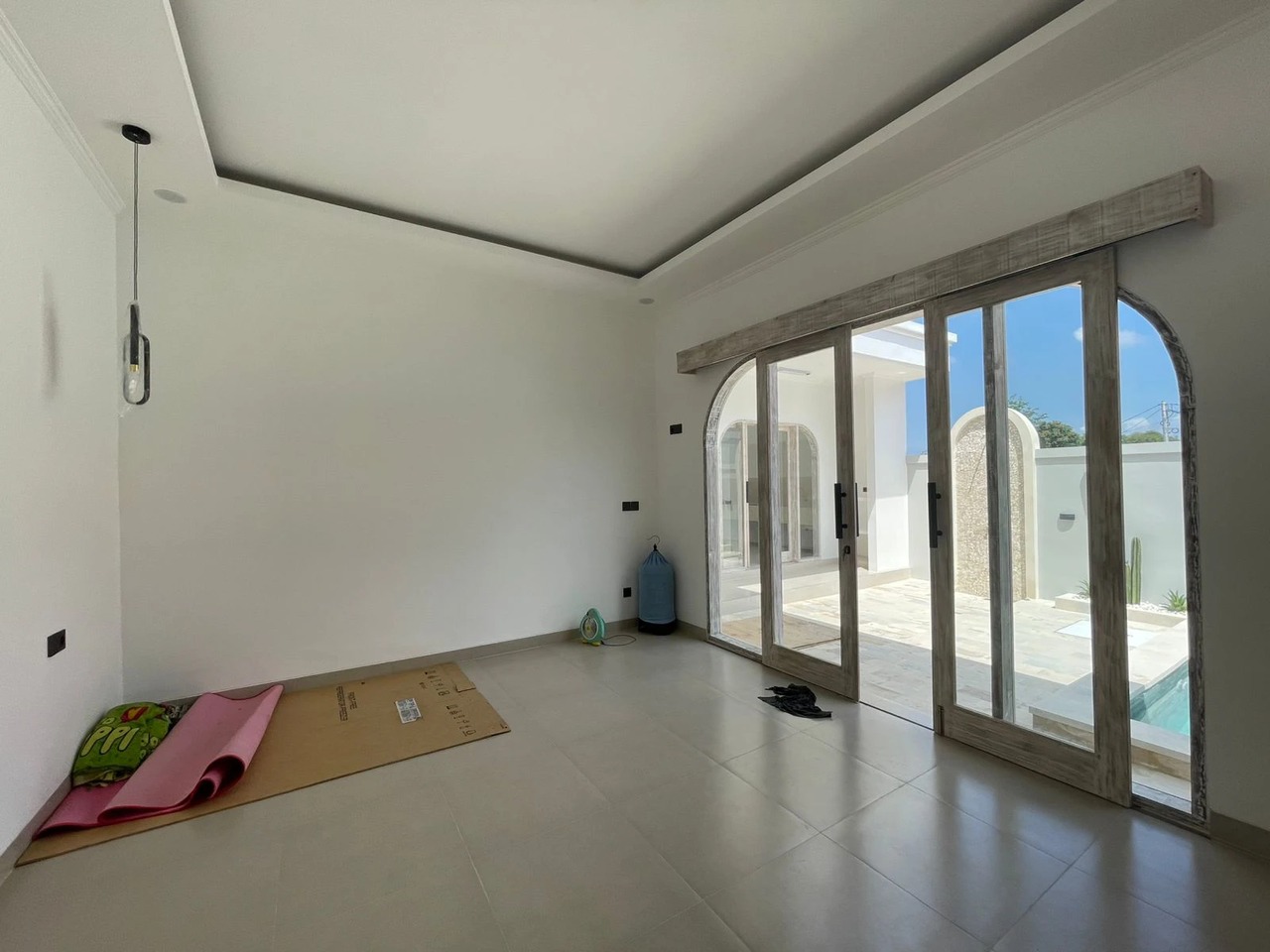Fresh Brand New 2-Bedroom Villa