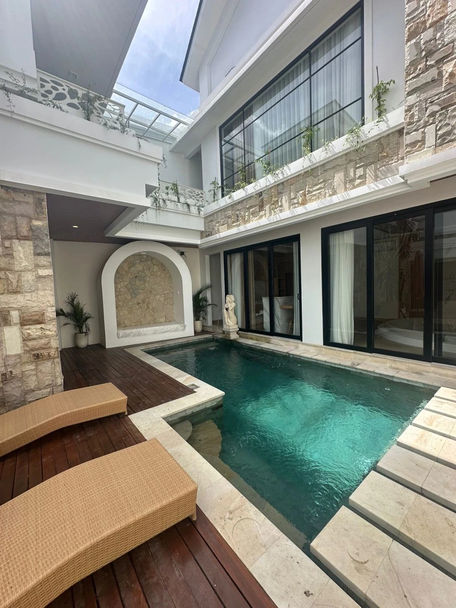 Brand New villa for rent in Munggu
