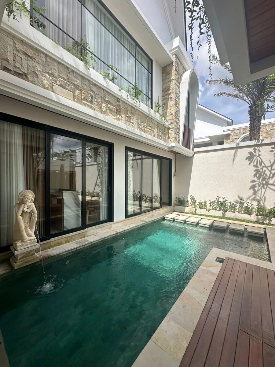 Brand New villa for rent in Munggu