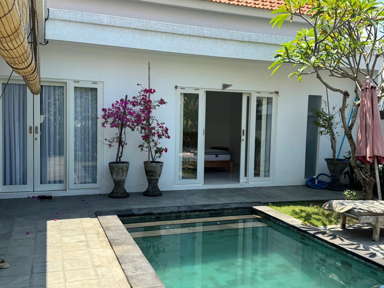 2br villa for Rent in Seseh 