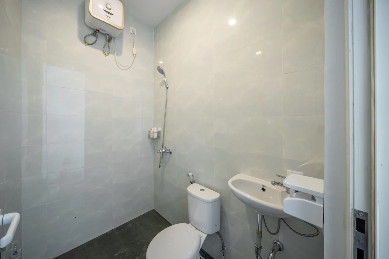Modern 3-BR Villa in Tranquil Babakan