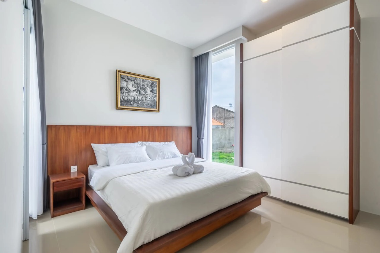 Modern 3-BR Villa in Tranquil Babakan