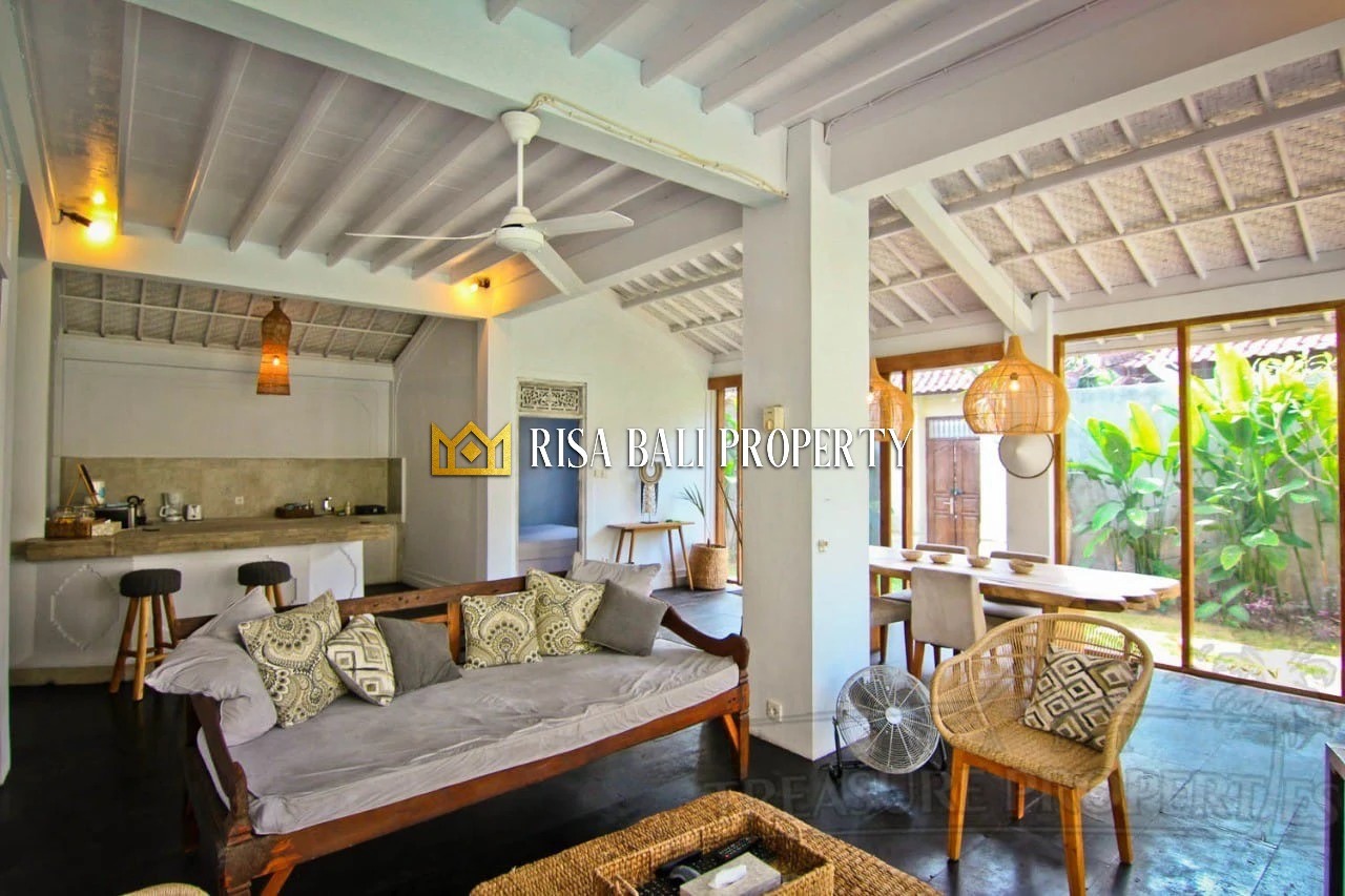 CHARMING 3-BEDROOMS VILLA IN SEMINYAK