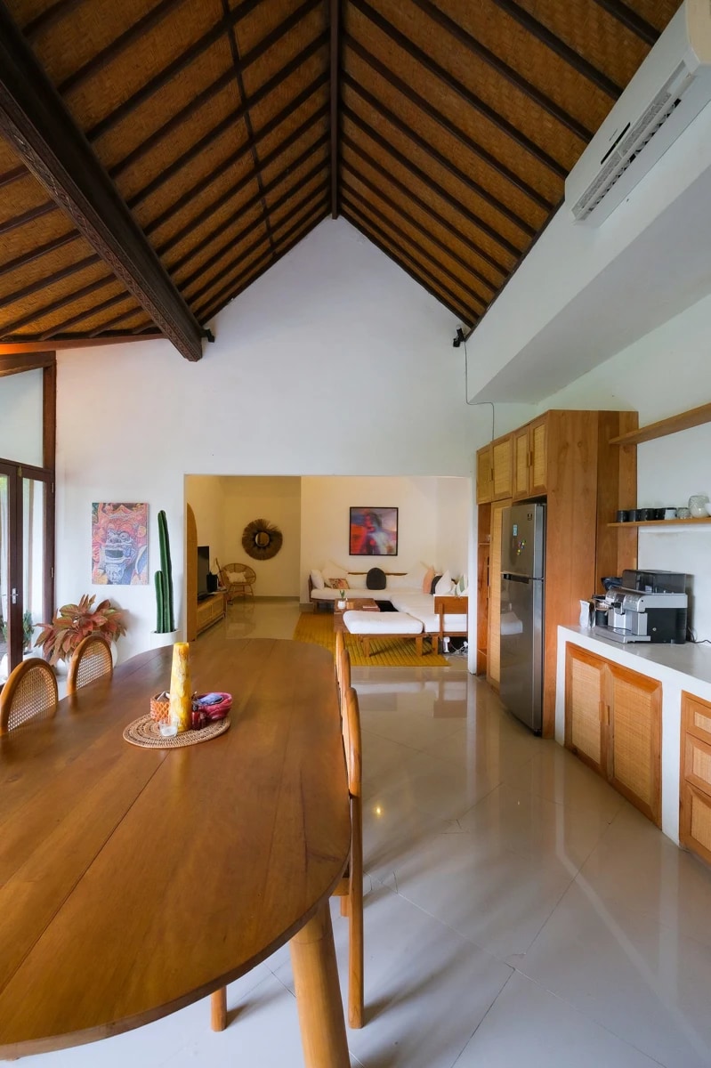 Quiet 3BR Villa w/ Private Pool and West