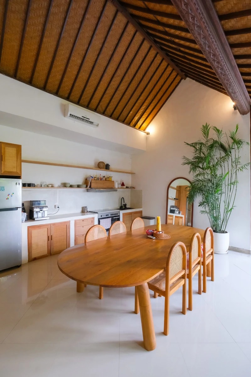 Quiet 3BR Villa w/ Private Pool and West