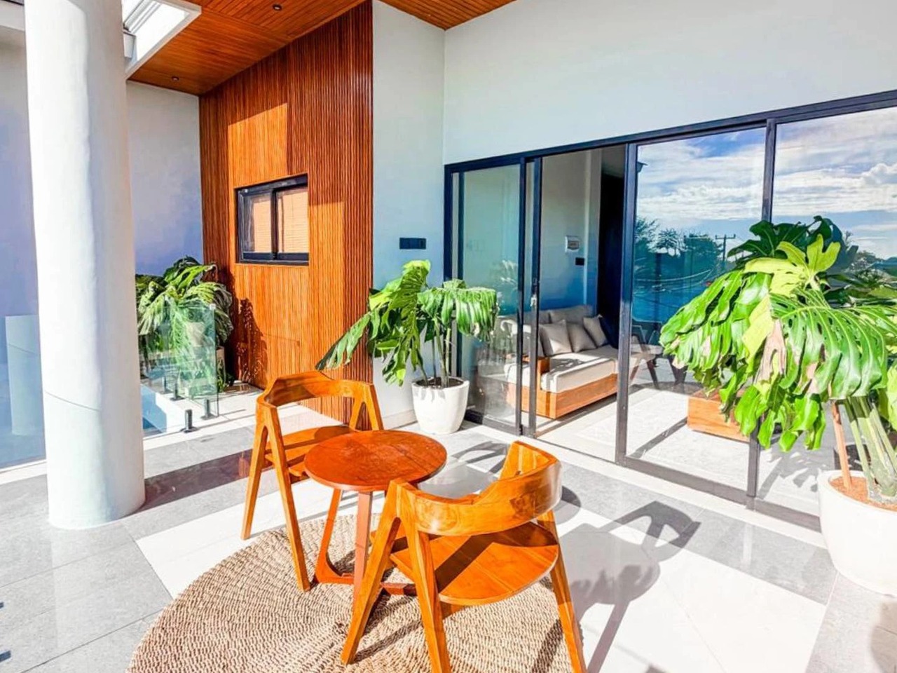 5BD Modern Villa with Rooftop & Private 