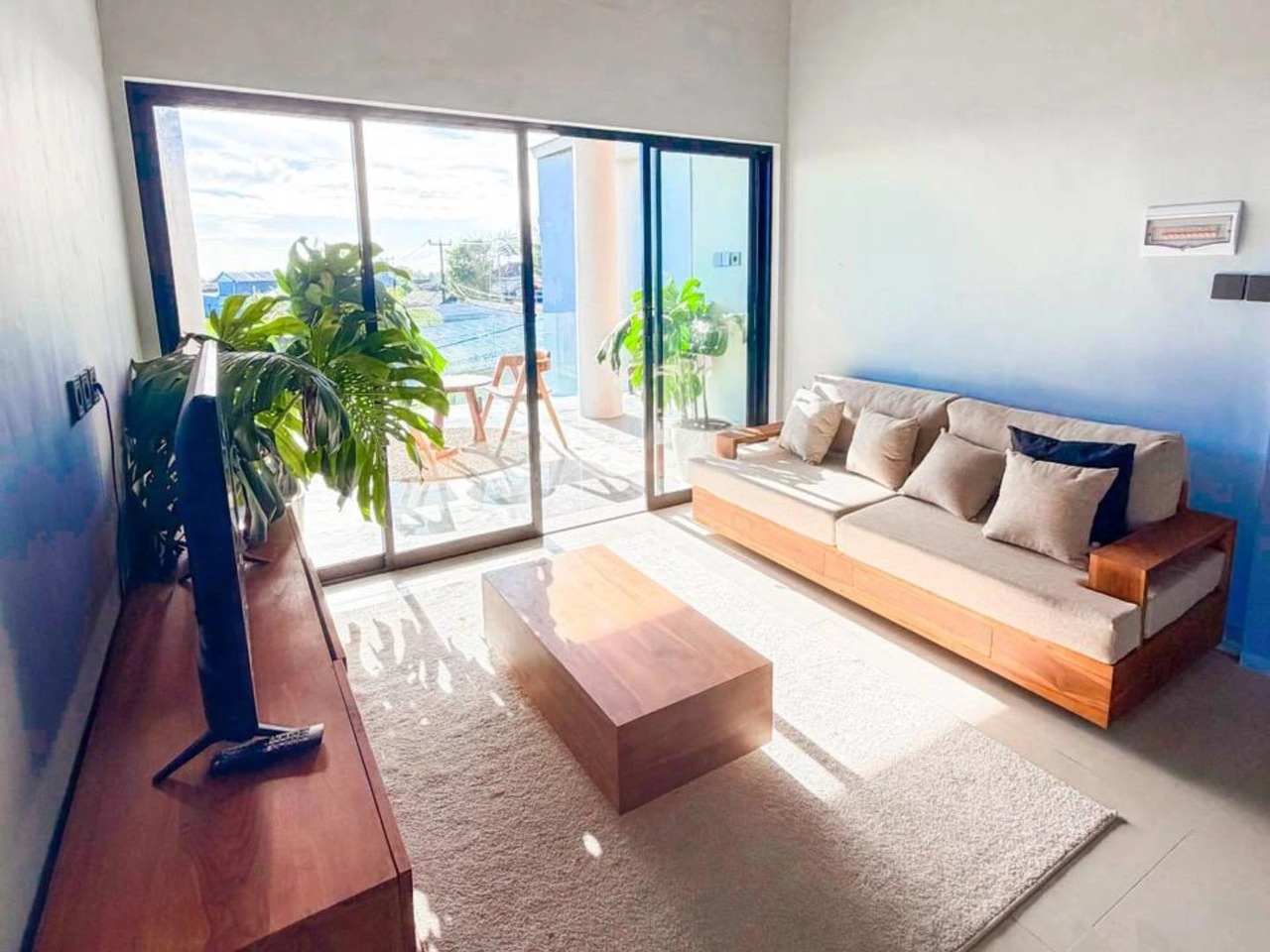 5BD Modern Villa with Rooftop & Private 
