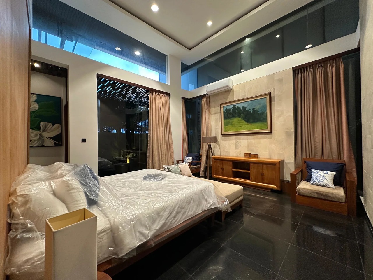Stunning 3BR Villa with Rice Fields View