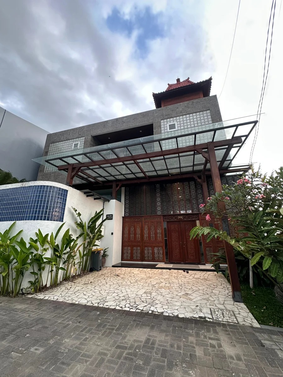 Stunning 3BR Villa with Rice Fields View