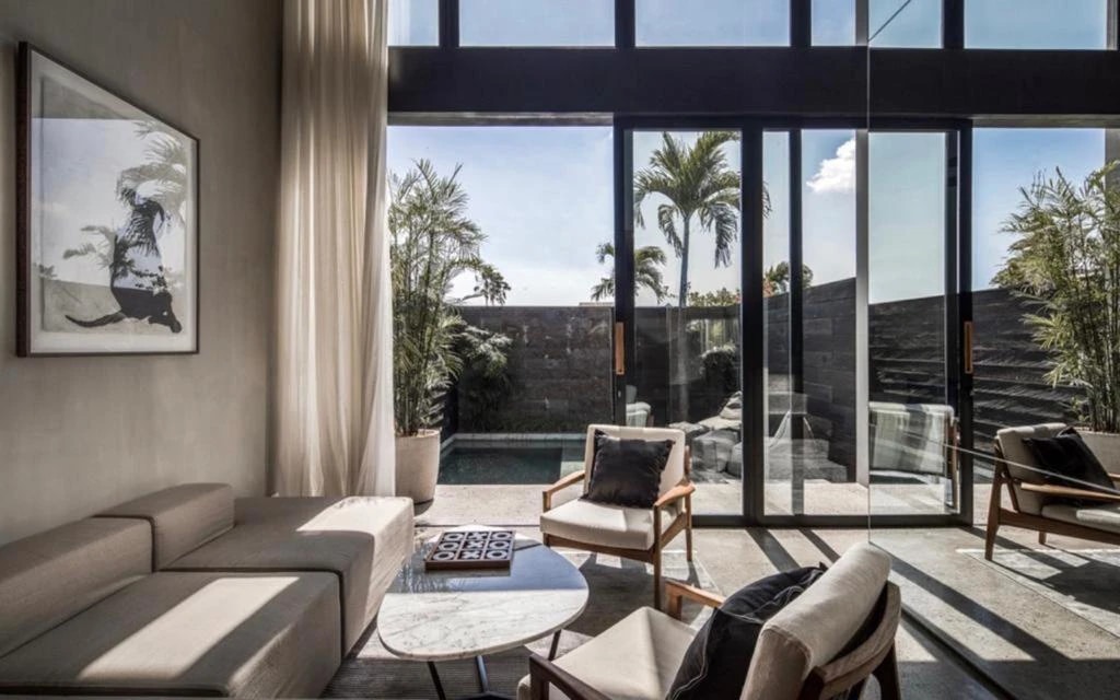 Modern 2BR Townhouse w/ Plunge Pool