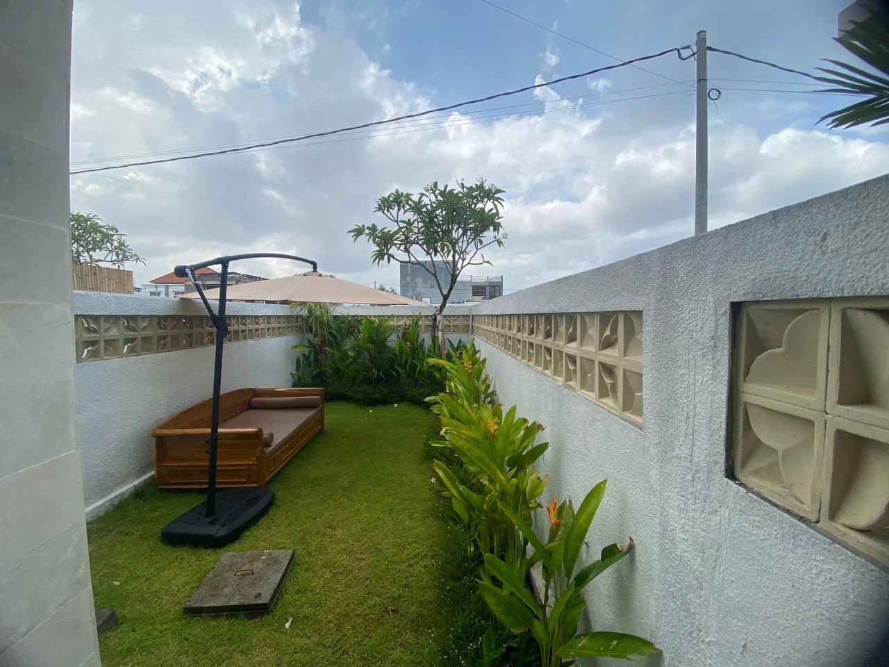 2 BEDROOM VILLA IN KEROBOKAN, IDR 28 MIL