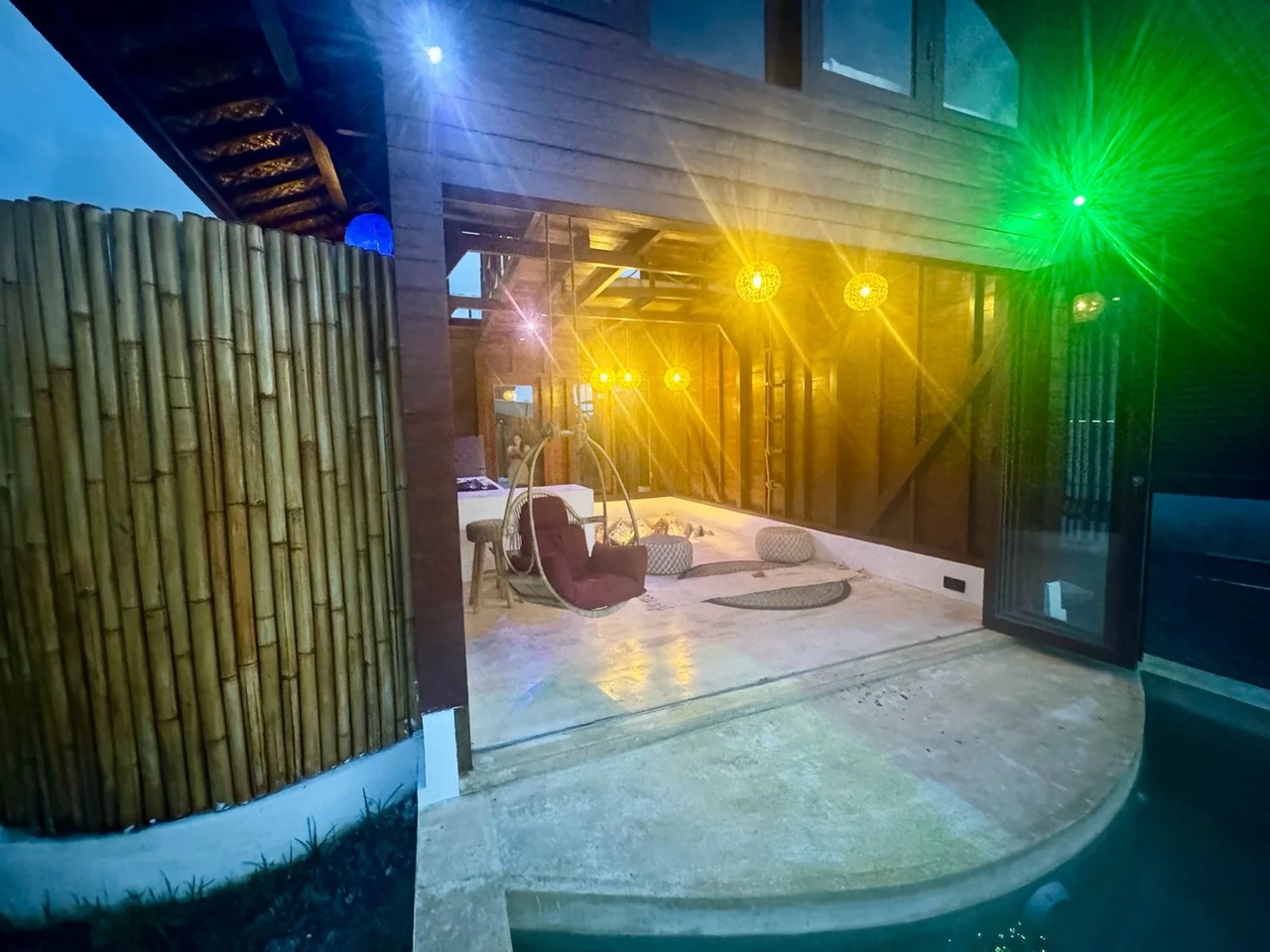 Treehouse-Style 1BR Nature Villa w/ Pool