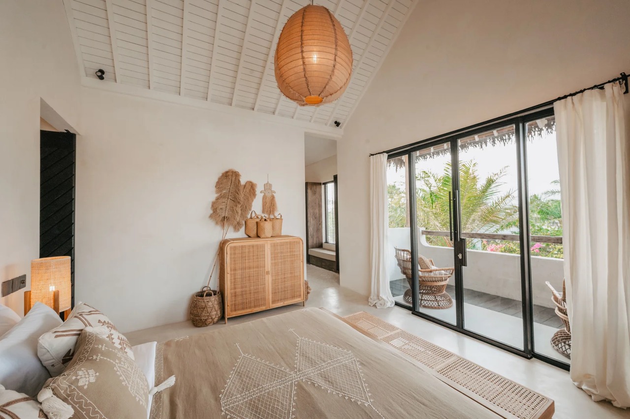 6BR Luxury Villa Near Seseh Beach