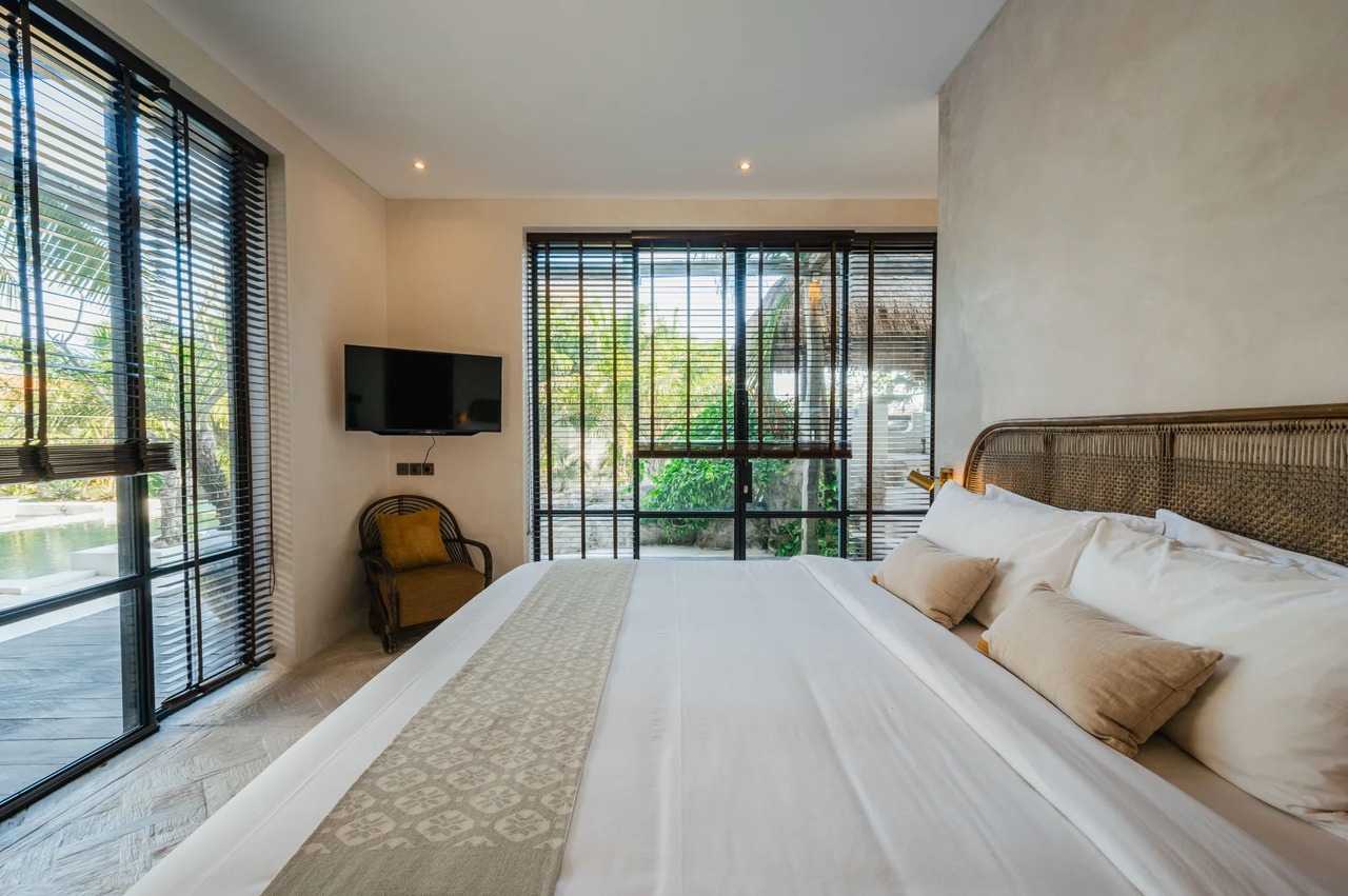 6BR Luxury Villa Near Seseh Beach