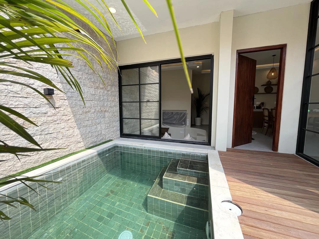 Modern 3BR Villa w/ Rooftop & Pool